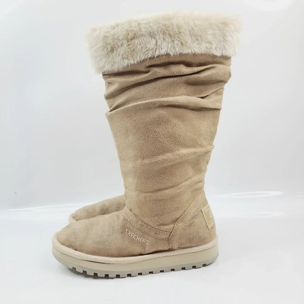 Skechers women tan